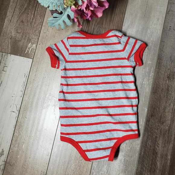 Disneyland Resort Striped Mickey Mouse Baby Bodysuit Size 12m NWOT - Picture 10 of 11